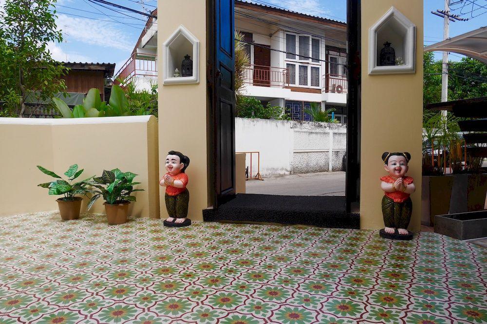 Na Thapae Hotel Chiang Mai Dış mekan fotoğraf