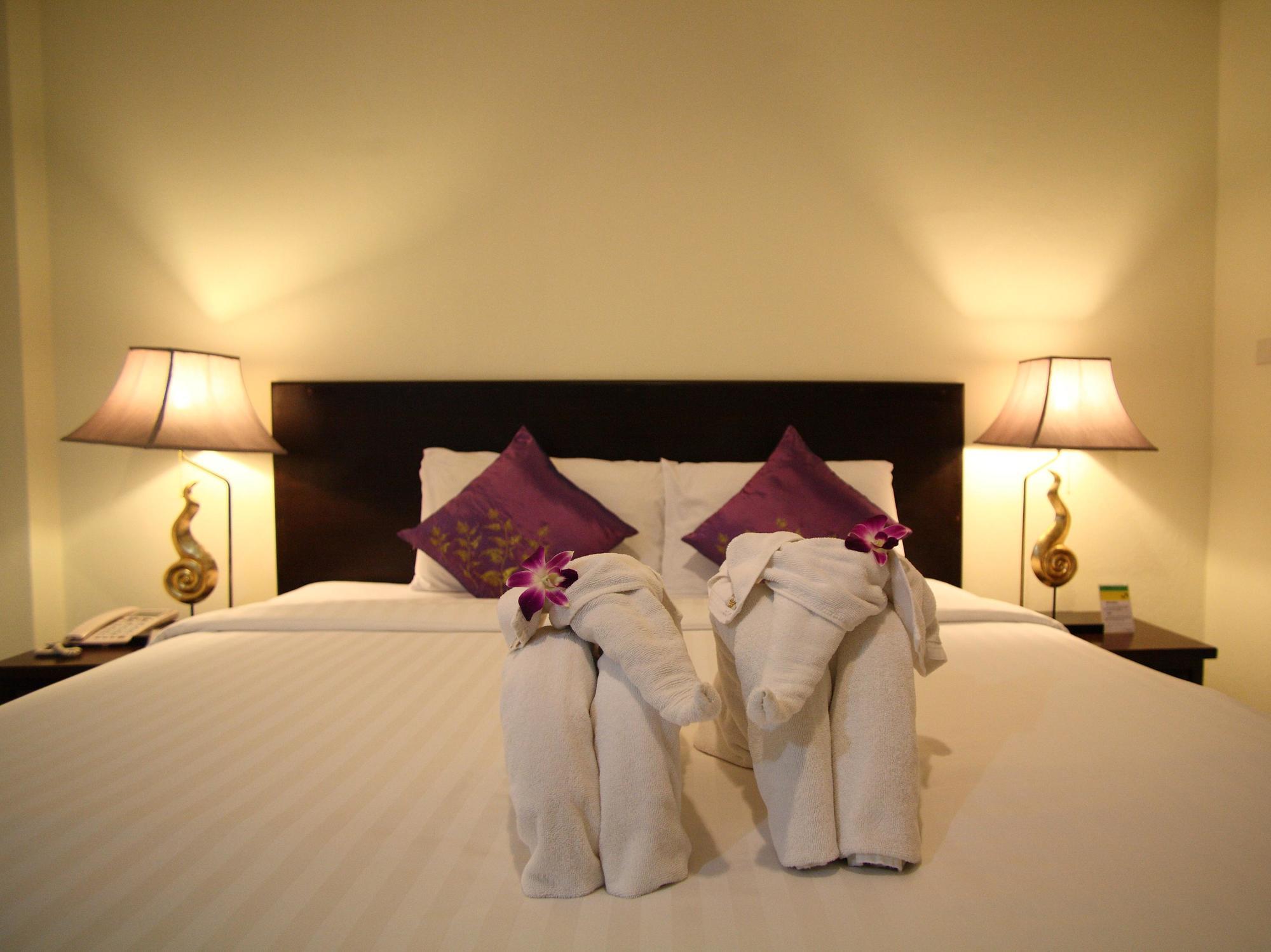 Na Thapae Hotel Chiang Mai Dış mekan fotoğraf