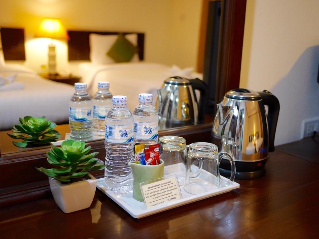 Na Thapae Hotel Chiang Mai Dış mekan fotoğraf